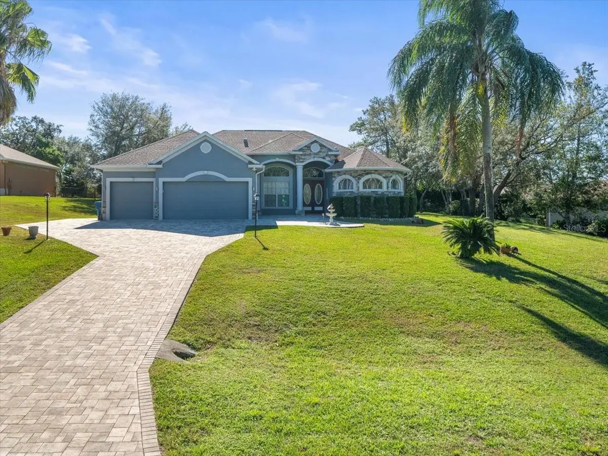 10307 Ridge Top Loop, Weeki Wachee, FL 34613 - Image #1