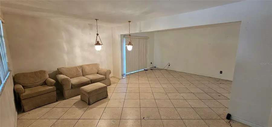 17932 Wendy Sue Avenue, Hudson, FL 34667 - Image #2