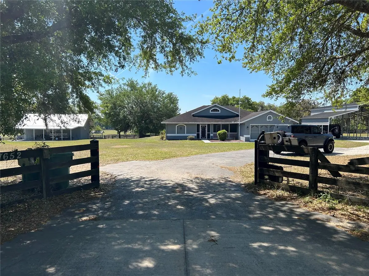 7652 E Derby Oaks Drive, Floral City, FL 34436 - Image #1