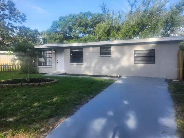 9432 84th Street, SEMINOLE, FL 33777