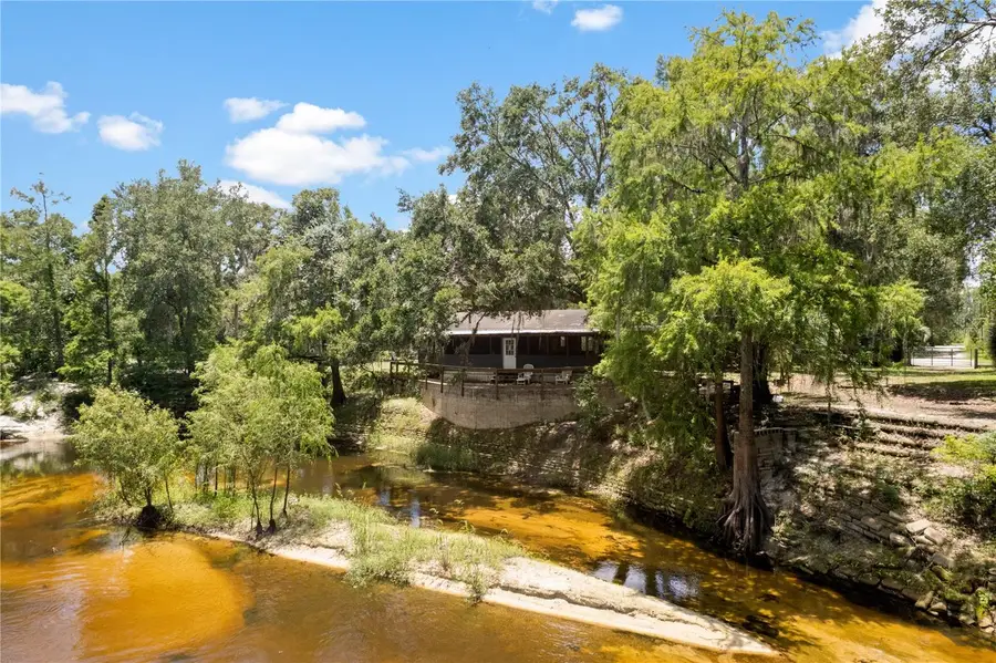 6410 Amelia Lane, Dade City, FL 33523 - Image #2