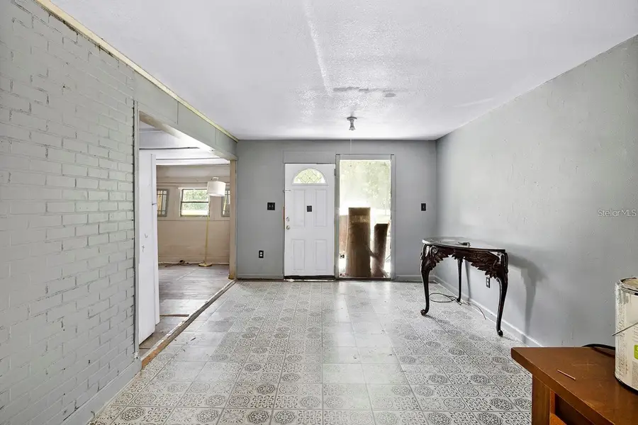 506 Roosevelt Avenue, Masaryktown, FL 34604 - Image #3