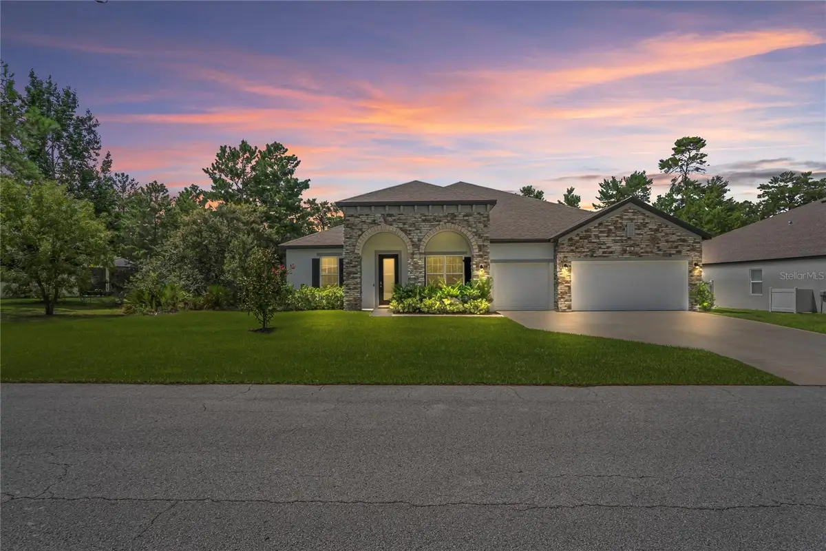 92 Grass Street, Homosassa, FL 34446 - Image #1