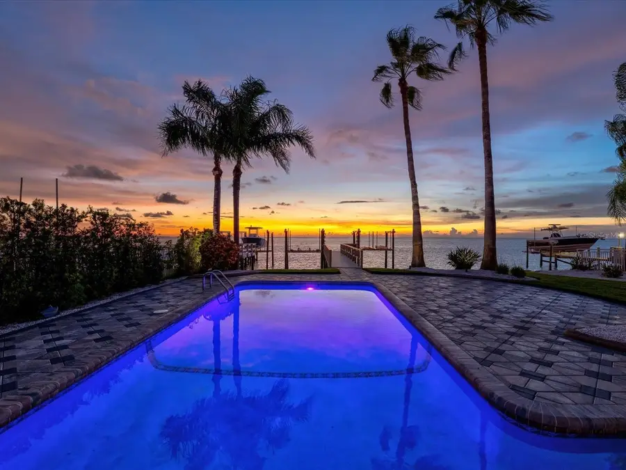 5101 Westshore Drive, New Port Richey, FL 34652 - Image #3