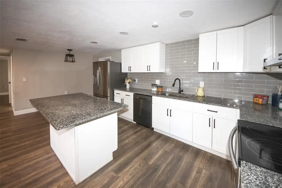 1206 Tamarac Drive, Holiday, FL 34690 - Image #3