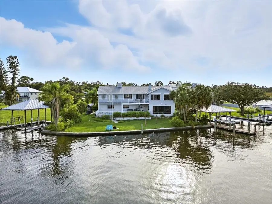 2435 N Watersedge Drive, Crystal River, FL 34429 - Image #2