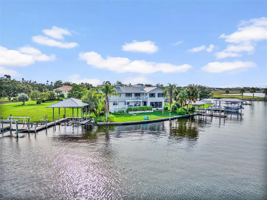 2435 N Watersedge Drive, Crystal River, FL 34429 - Image #3