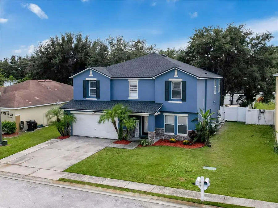 7332 Hunters Greene Circle, Lakeland, FL 33810 - Image #3