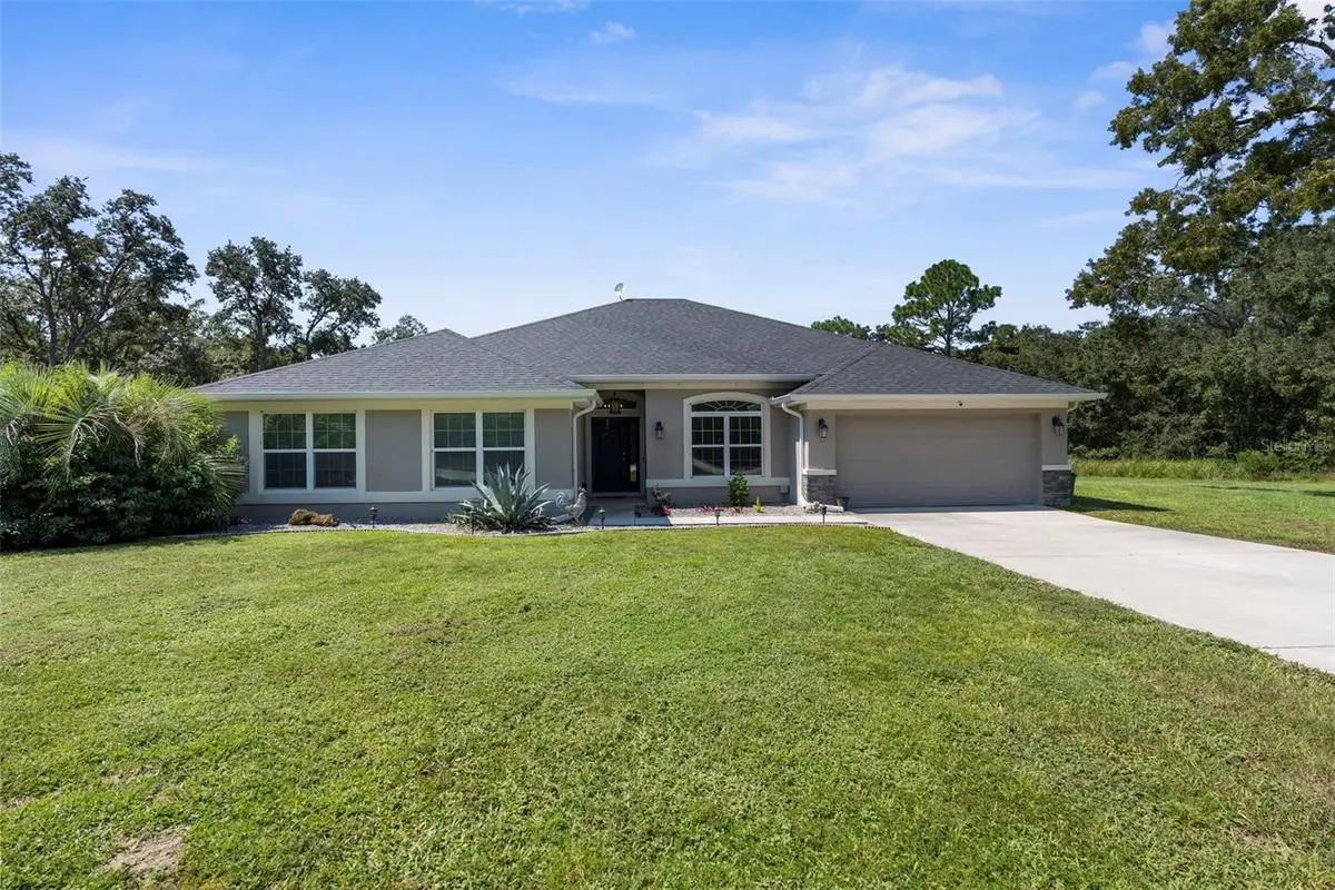 18209 Merwyn Cir, Weeki Wachee, FL 34614 - Image #1