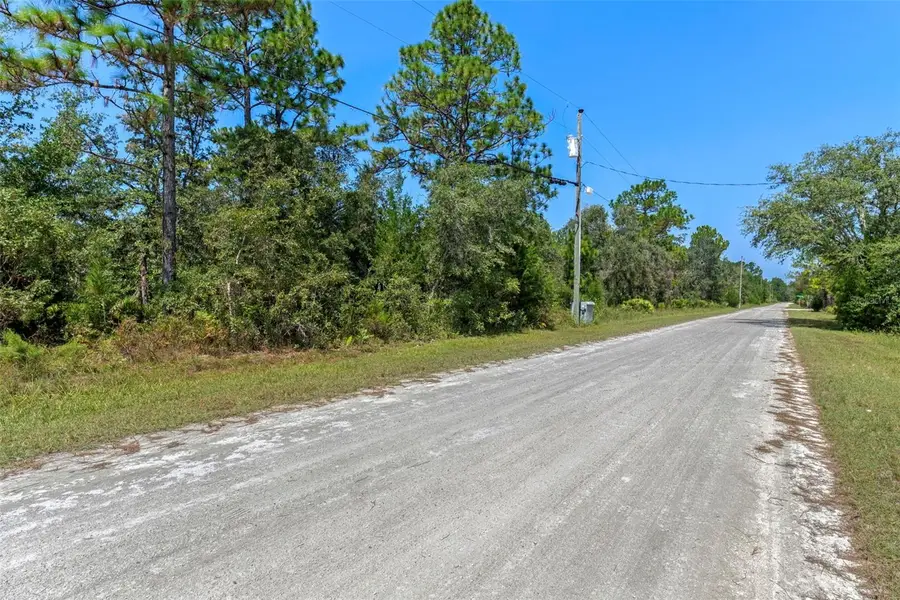 18172 Commercial Way, Weeki Wachee, FL 34614 - Image #2