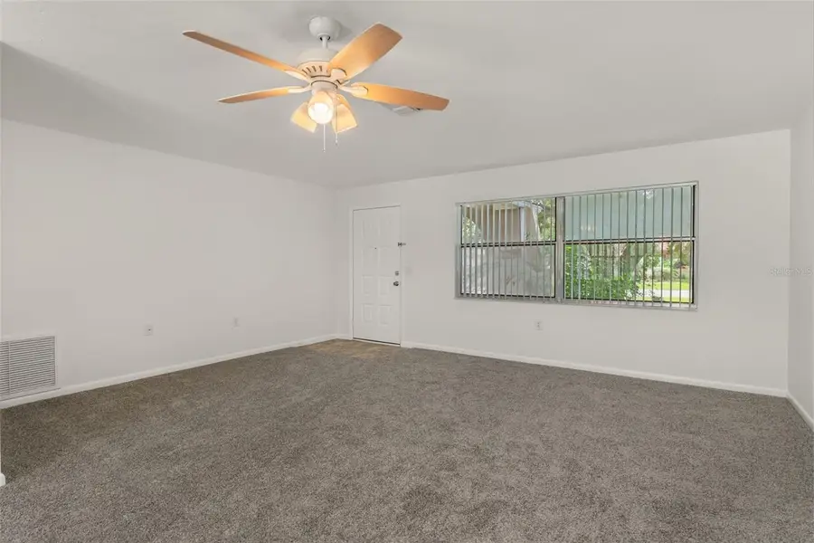 143 W Hollyfern Place, Beverly Hills, FL 34465 - Image #3