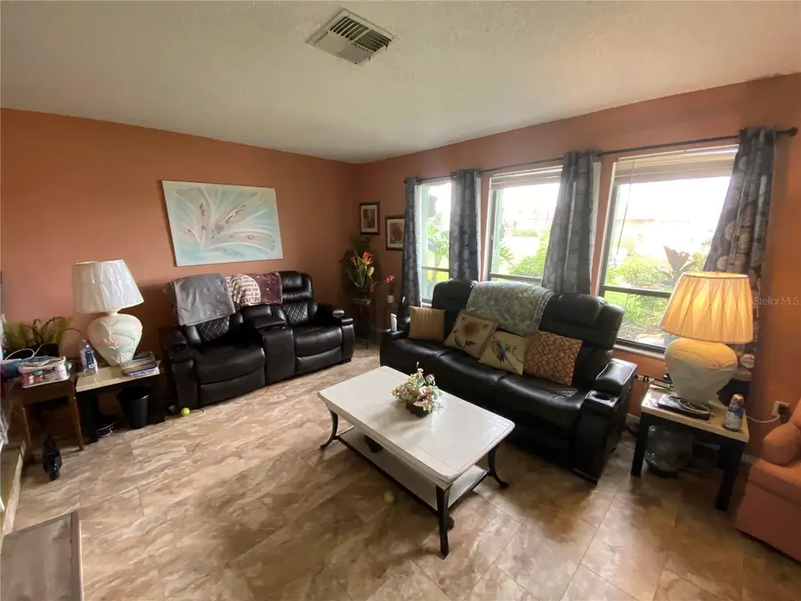 4100 Montano Avenue, Spring Hill, FL 34609 - Image #3