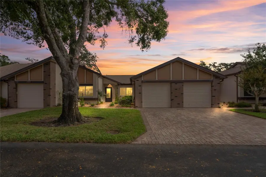 7536 Heather Walk Drive, Weeki Wachee, FL 34613 - Image #3