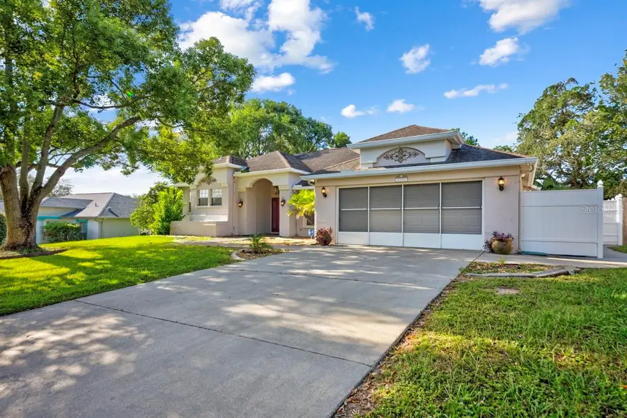 8088 Spanish Oak Drive, Spring Hill, FL 34606 - Image #2
