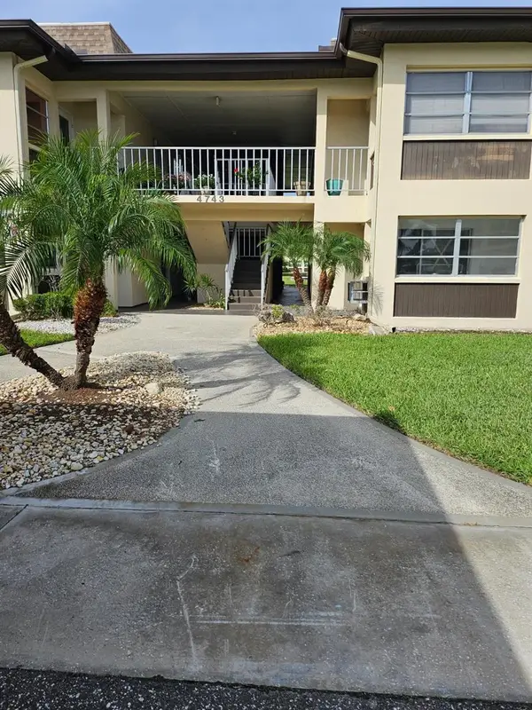 4743 Jasper Drive #107, NEW PORT RICHEY, FL 34652