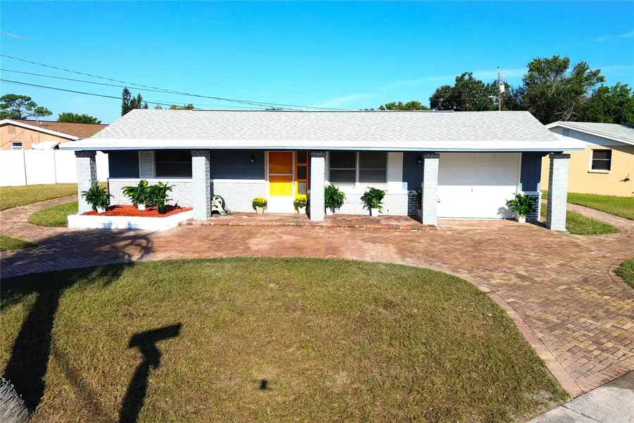 5307 Forest Hills Drive, Holiday, FL 34690 - Image #2