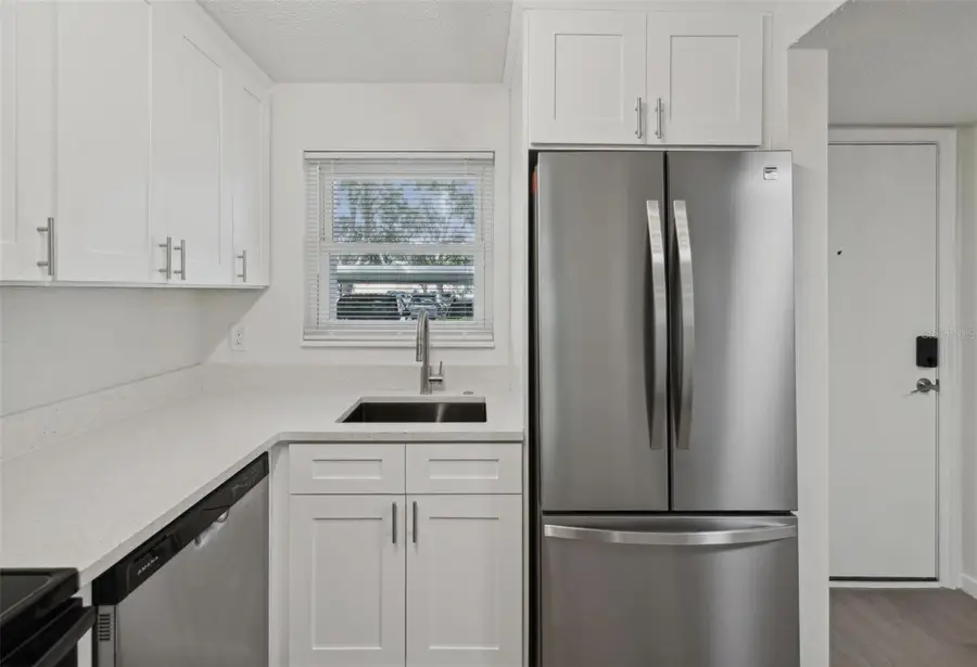 1524 Lakeview Road #103, Clearwater, FL 33756 - Image #3