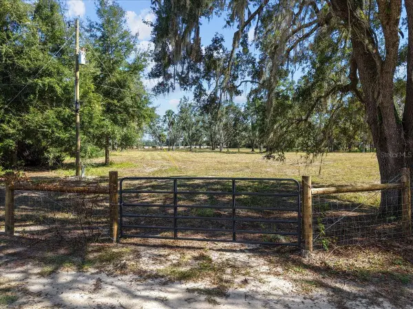 4090 NW 32nd Place, CHIEFLAND, FL 32626