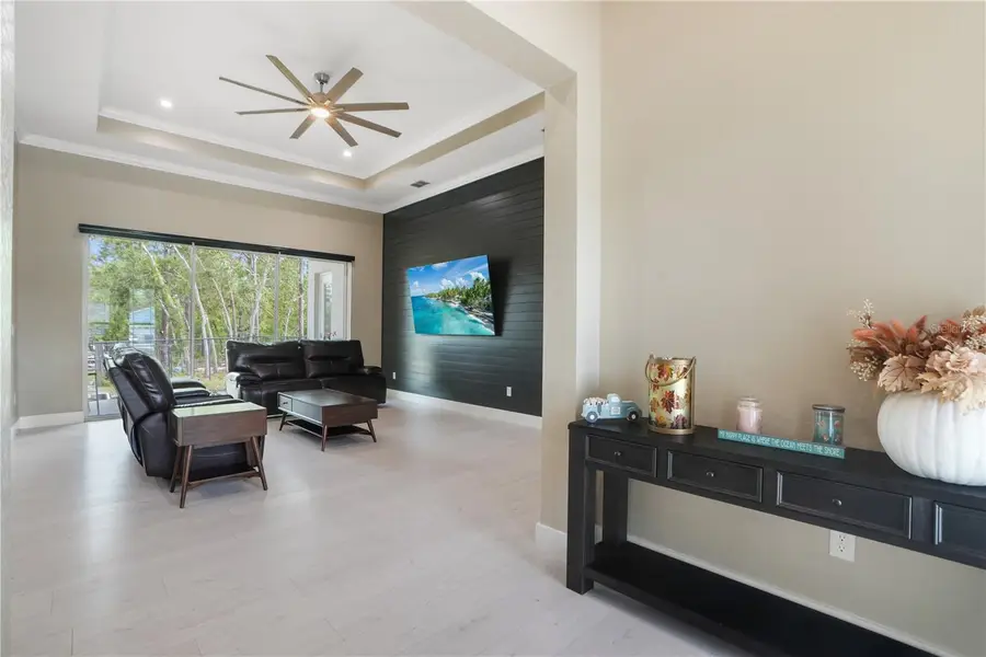 10380 Yellow Hammer Road, Weeki Wachee, FL 34614 - Image #3