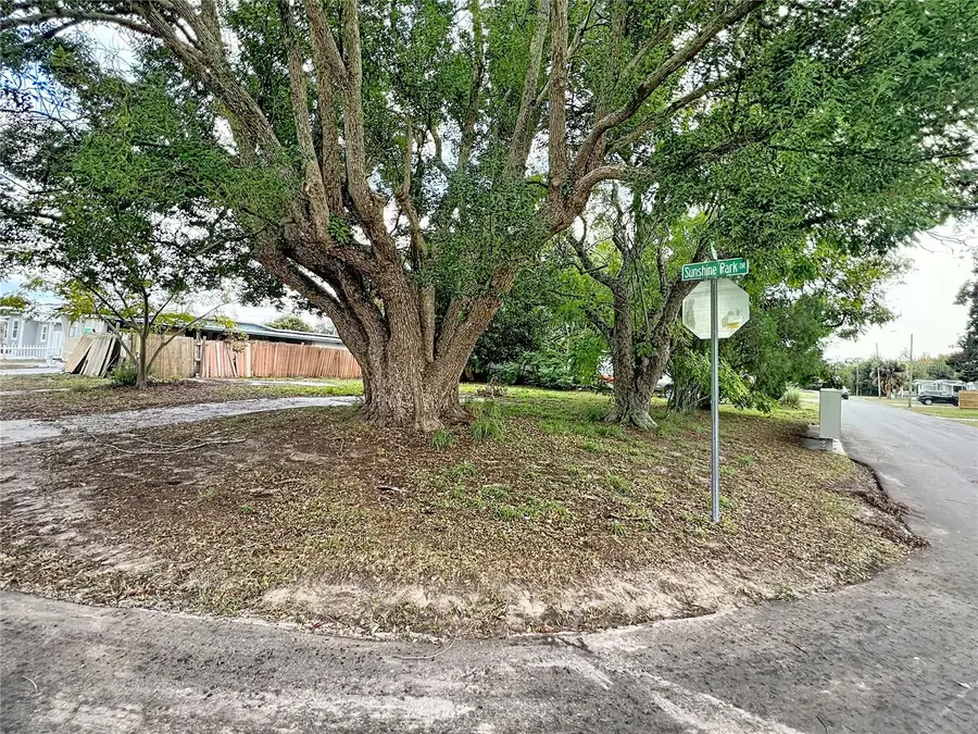 5630 Sunshine Park Drive, New Port Richey, FL 34652 - Image #2