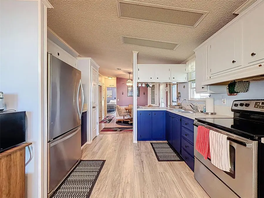 7300 Stillwater Drive, Hudson, FL 34667 - Image #2