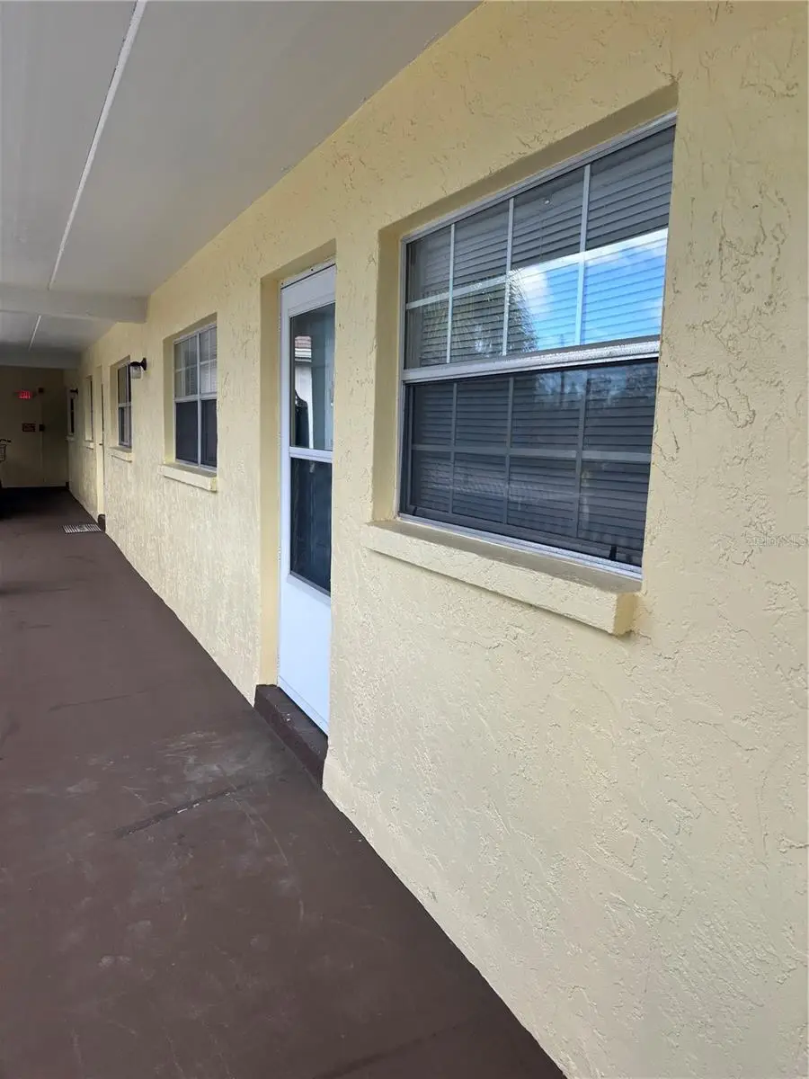 821 Deleon Court #303, Dunedin, FL 34698 - Image #2