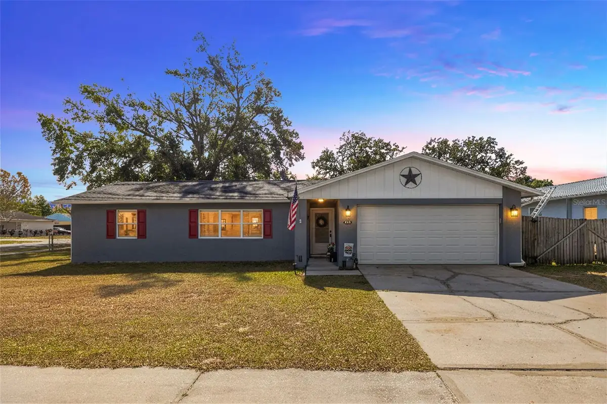 609 King Henry Court, Seffner, FL 33584 - Image #1