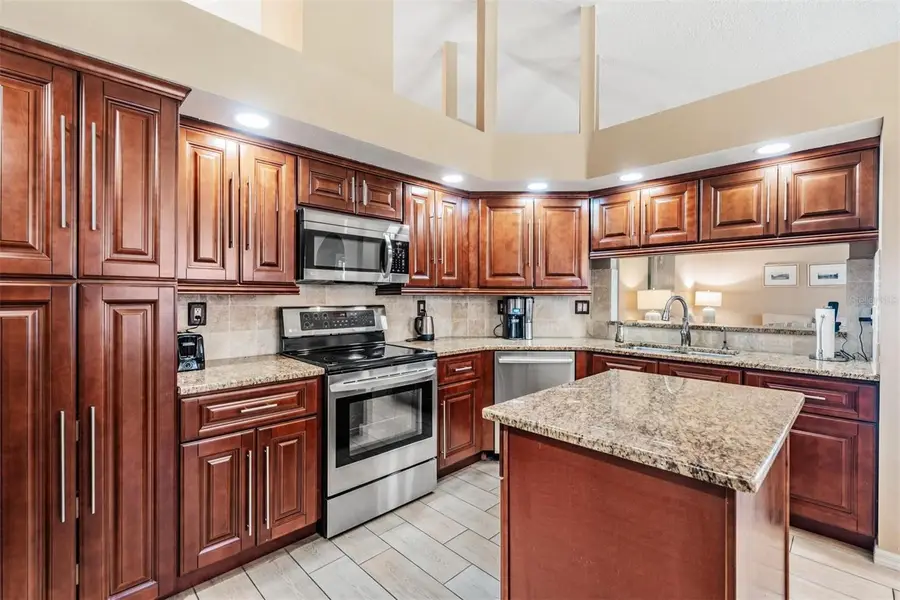 3252 Noemi Drive, New Port Richey, FL 34655 - Image #2