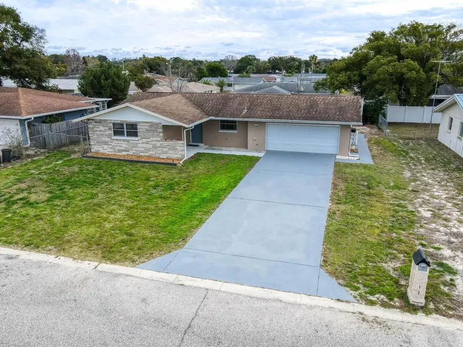 10320 Honeysuckle Lane, Port Richey, FL 34668 - #3