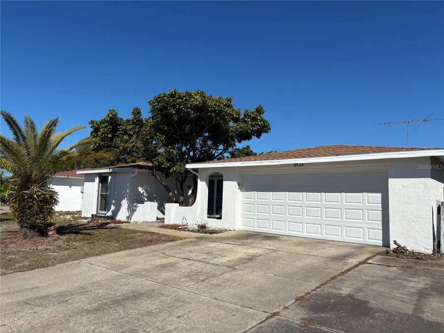 9524 Towanda Lane, Port Richey, FL 34668 - Image #2