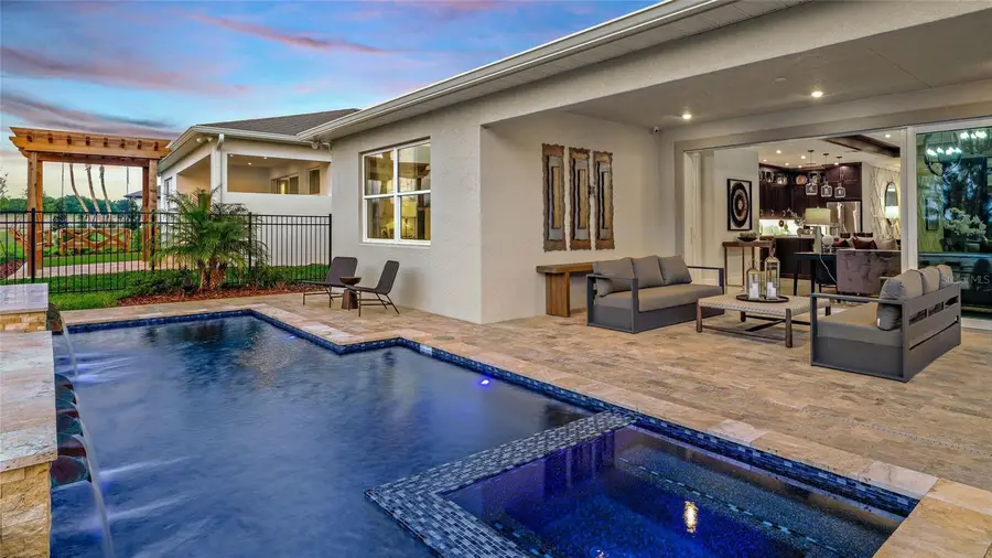 575 Hammock Oaks Boulevard, Lady Lake, FL 32159 - Image #2