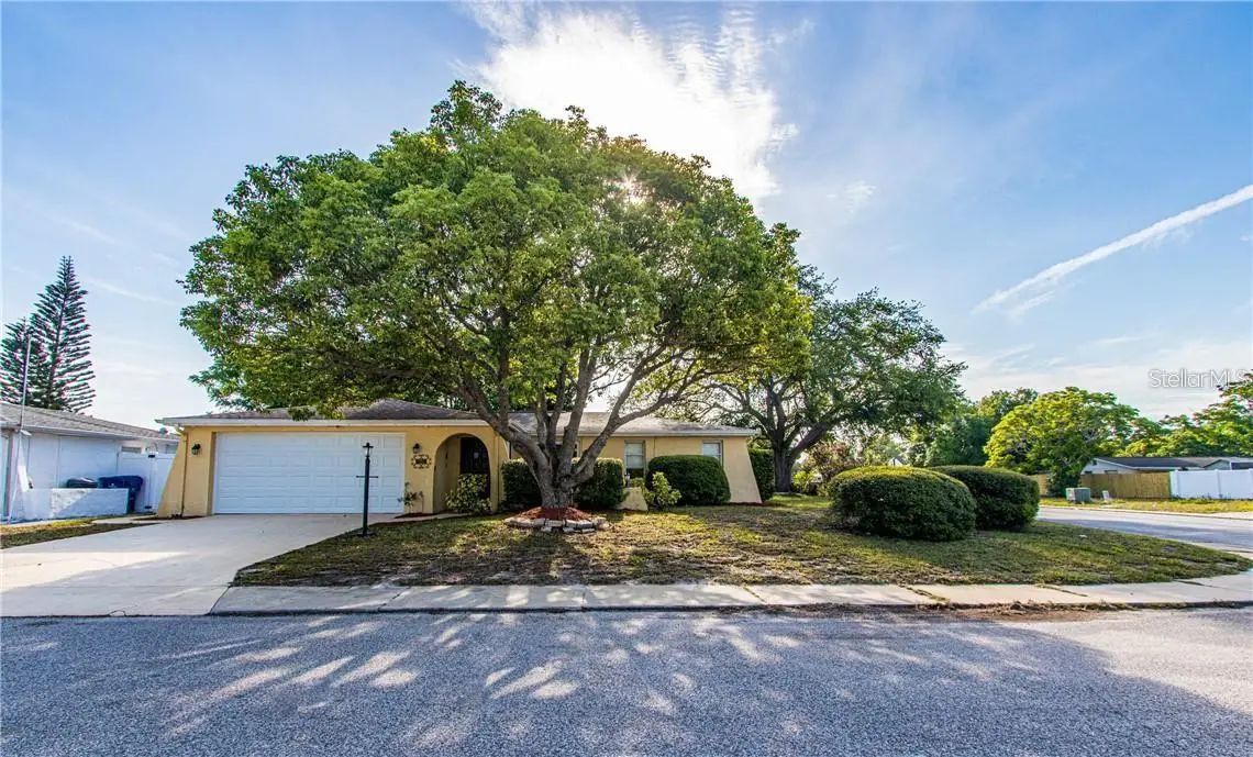 8900 Lido Lane, Port Richey, FL 34668 - #1