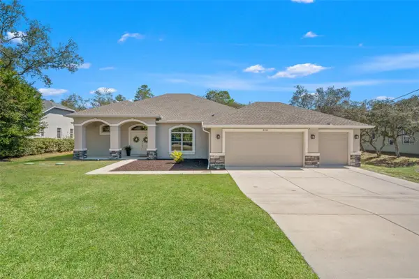 8392 Christopher Lane, WEEKI WACHEE, FL 34613