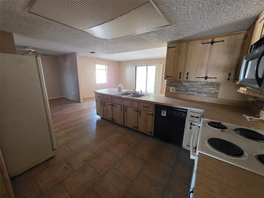 1364 Dill Avenue, Spring Hill, FL 34608 - #2