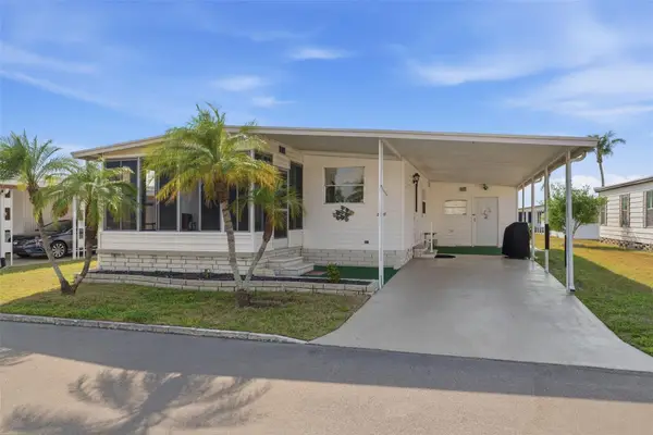 2107 Wailua Drive, HOLIDAY, FL 34691