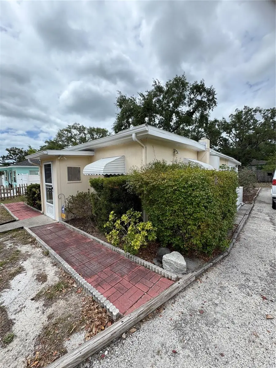 542 Roanoke Street, Dunedin, FL 34698 - #2