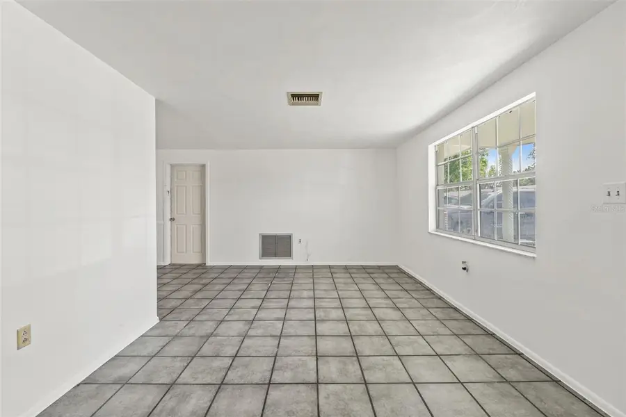 1050 Saxon Lane, Holiday, FL 34691 - #2