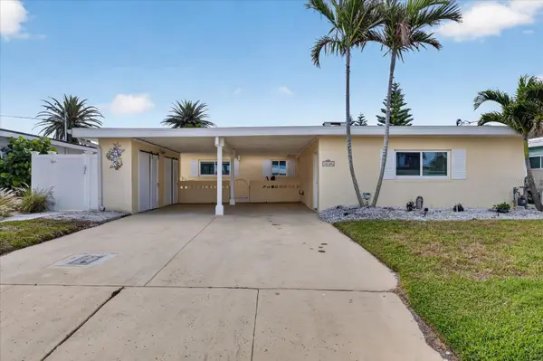 16126 4th Street E, REDINGTON BEACH, FL 33708