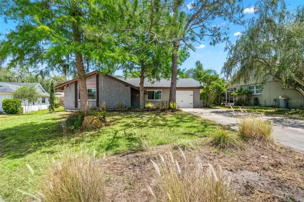 8804 Lincolnshire Drive, HUDSON, FL 34667