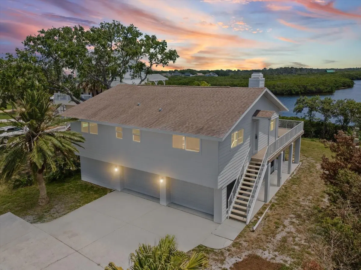 1647 Sea Breeze Drive, Tarpon Springs, FL 34689 - #1