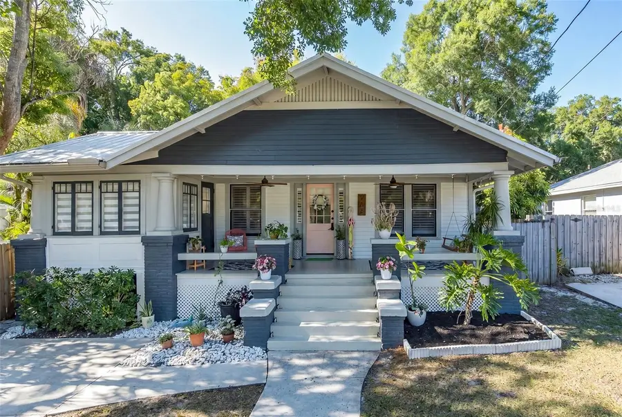909 E Crenshaw Street, Tampa, FL 33604 - #2