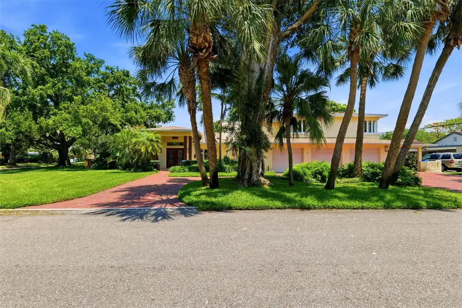 6000 2nd Street S, Saint Petersburg, FL 33705 - #3