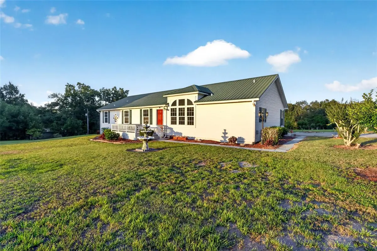 9712 Us Highway 301, Dade City, FL 33525 - #1