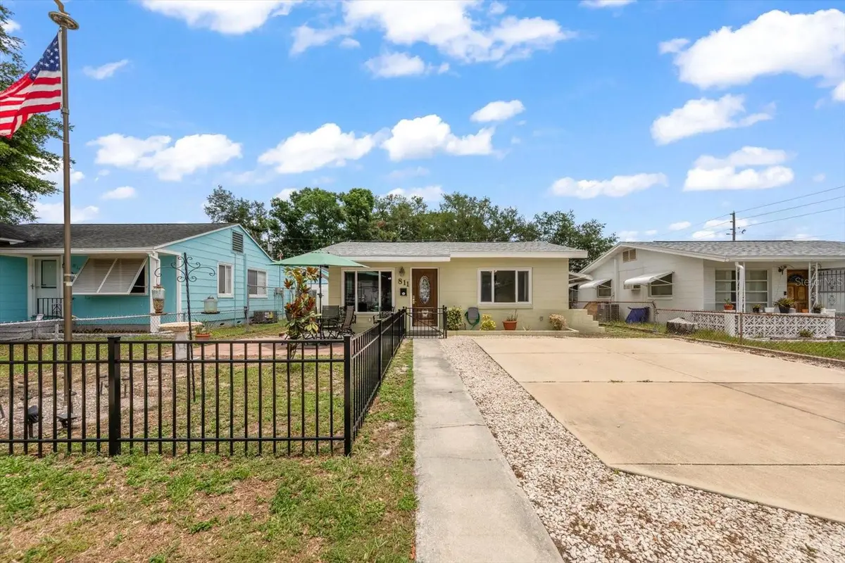 811 48th Avenue N, Saint Petersburg, FL 33703 - #1