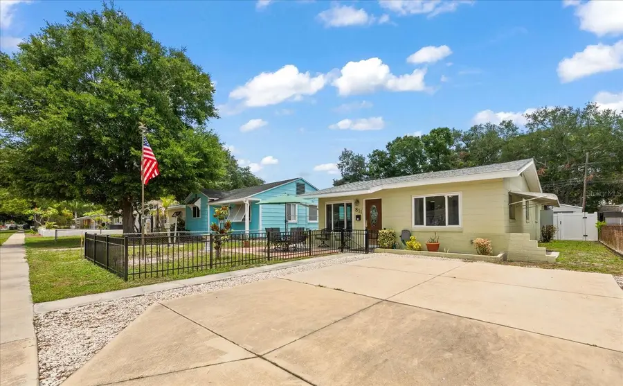 811 48th Avenue N, Saint Petersburg, FL 33703 - #2