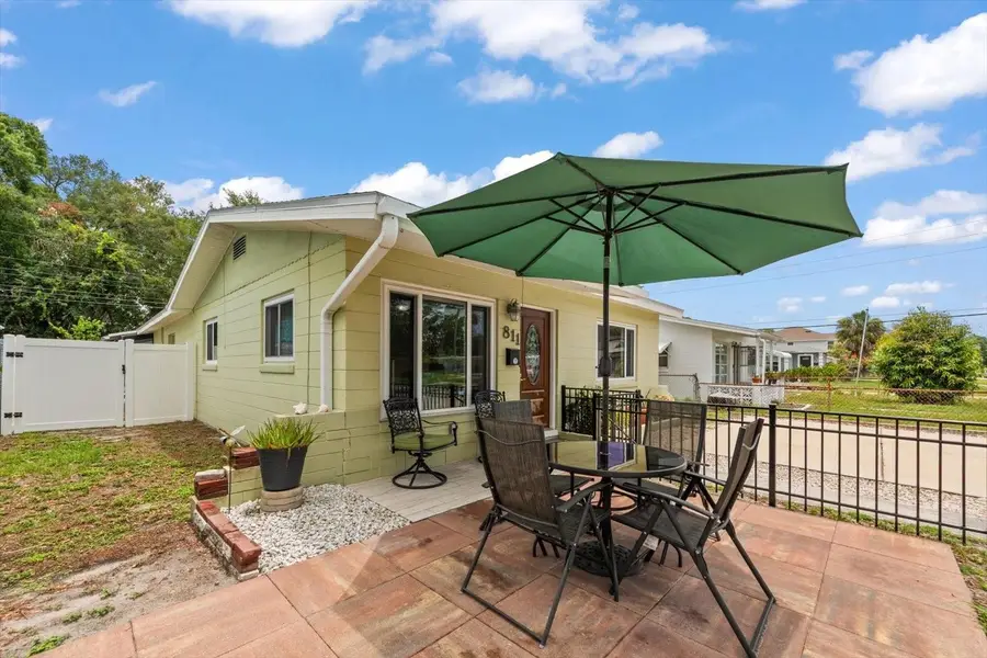 811 48th Avenue N, Saint Petersburg, FL 33703 - #3