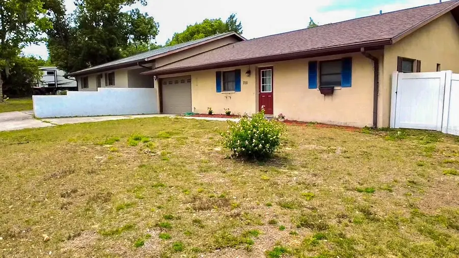 700 W Dampier Street, Inverness, FL 34450 - #3