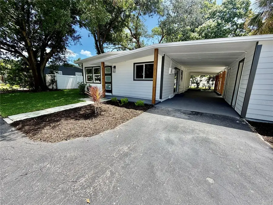 7117 15th Street N, Saint Petersburg, FL 33702 - #2