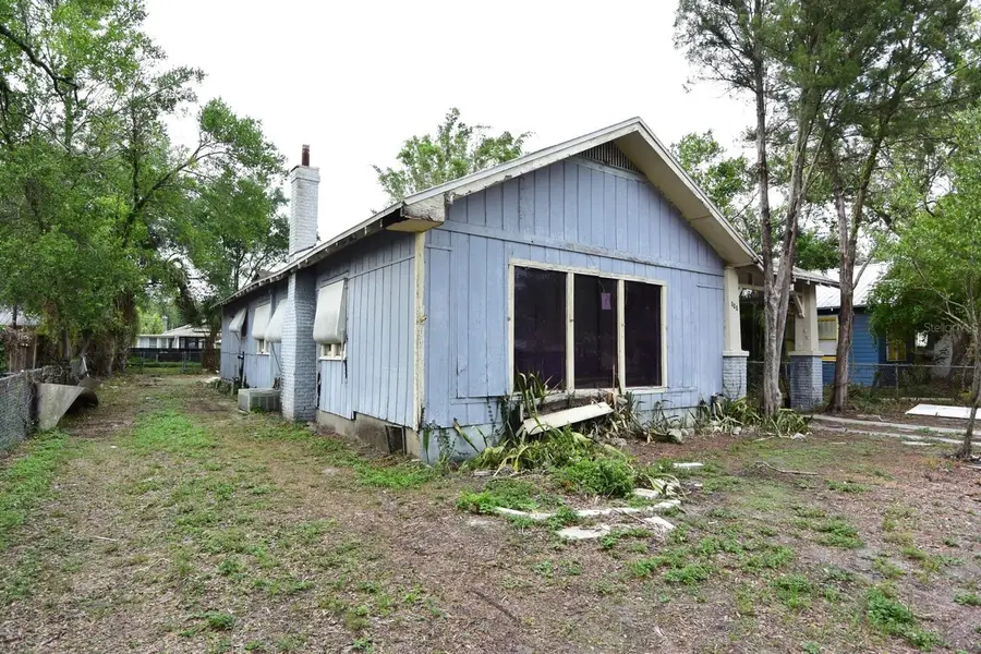 111 W Powhatan Avenue, Tampa, FL 33604 - #2