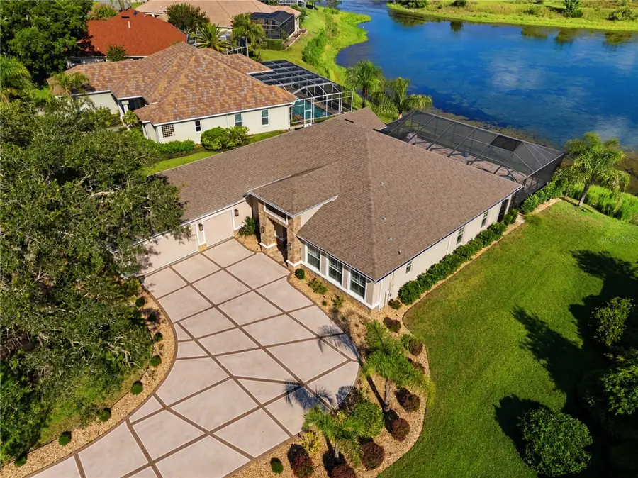 9215 Lake Cypress Loop, Weeki Wachee, FL 34613 - #2